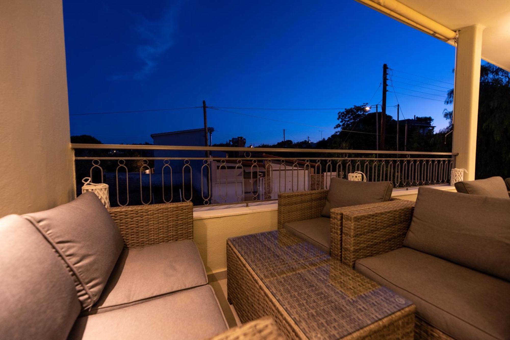 Demi'S Apartments Near Athen'S Airport Artemida  Zewnętrze zdjęcie